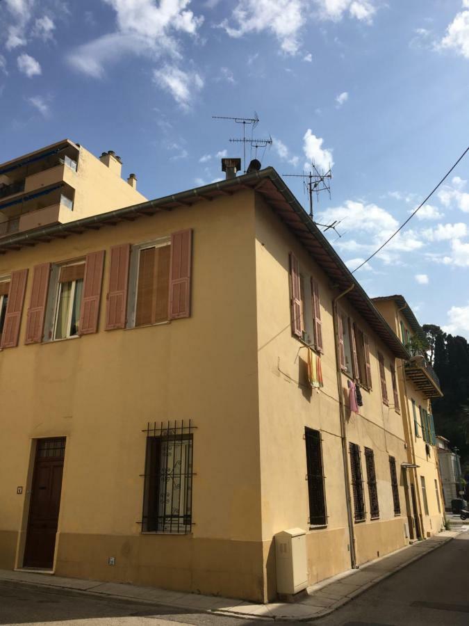 Charmante 3 Zimmer, Stadtwohnung Menton Exterior photo